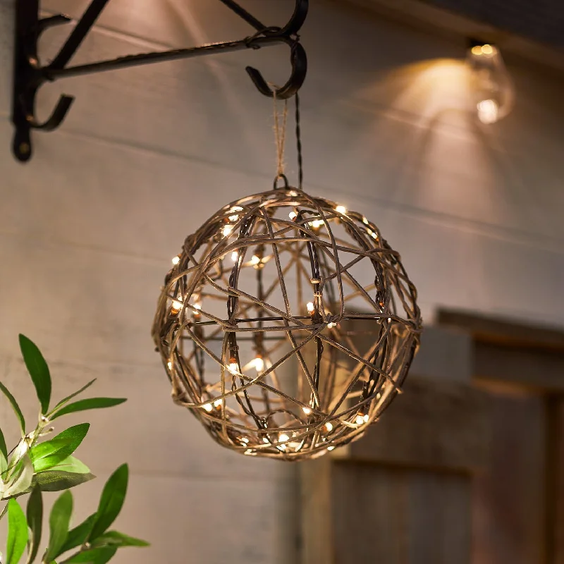 String Lights for Balcony DecorationSphere Rattan Solar Light