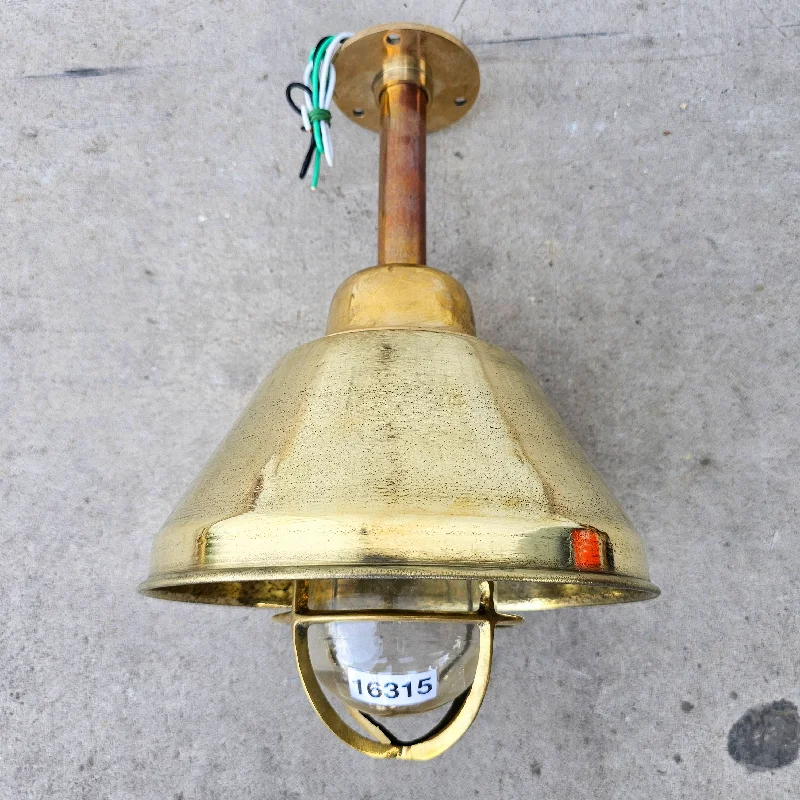 Corrosion - Resistant Industrial Lighting for Coastal FactoriesBrass Nautical Ceiling Light Corrosion - Resistant Industrial Lighting for Coastal FactoriesBrass Nautical Ceiling Light