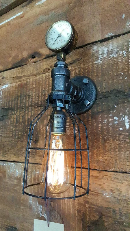 Shock - Resistant Industrial Lighting for Vibrating Machinery AreasSteampunk, Industrial Barn Wood Wall Sconce, light, lamp, #1067
