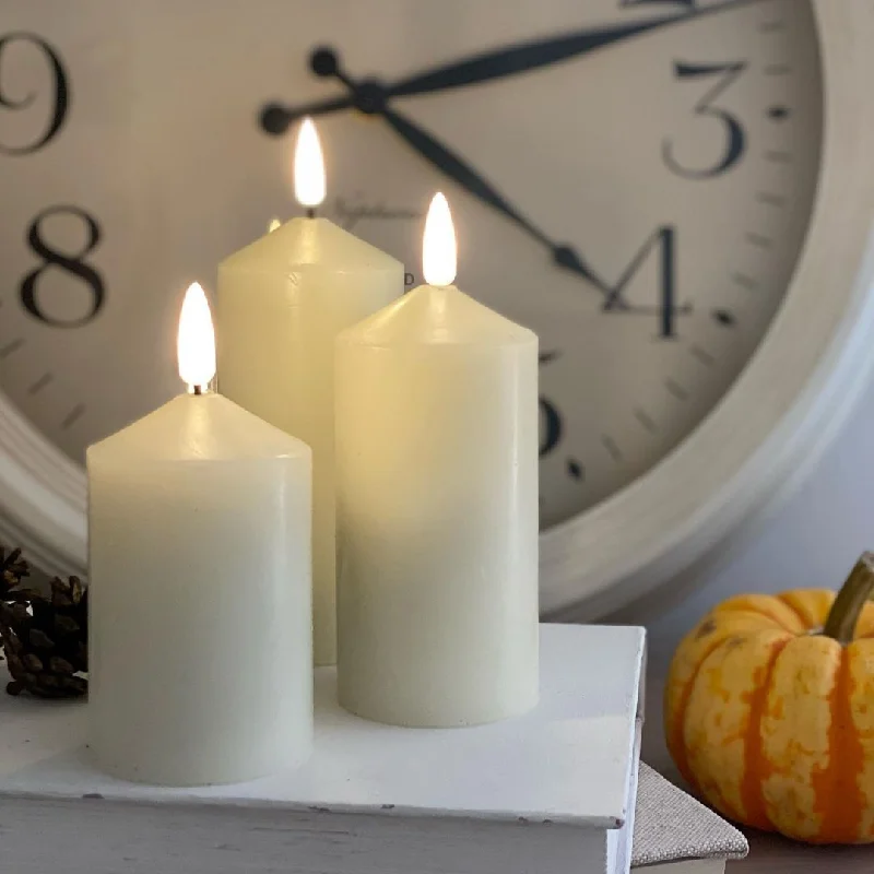 String Lights with Clear Bulbs for a Classic LookLED Real Candle Light Set ( 4'' + 5'' + 6'' in Height) String Lights with Clear Bulbs for a Classic LookLED Real Candle Light Set ( 4'' + 5'' + 6'' in Height)