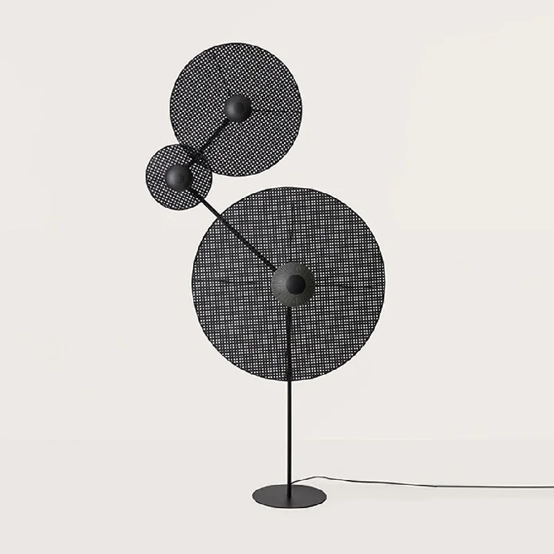 Dimmable Floor Lamp for Adjustable Lighting AmbianceArtic Floor Lamp