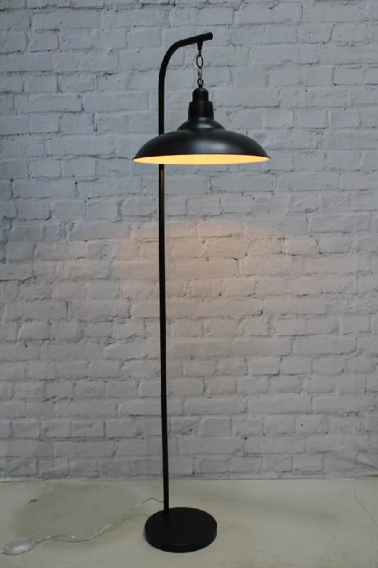 Industrial Style Floor Lamp with Exposed Bulbs for Loft ApartmentsBullpit Suspended Floor Lamp Industrial Style Floor Lamp with Exposed Bulbs for Loft ApartmentsBullpit Suspended Floor Lamp