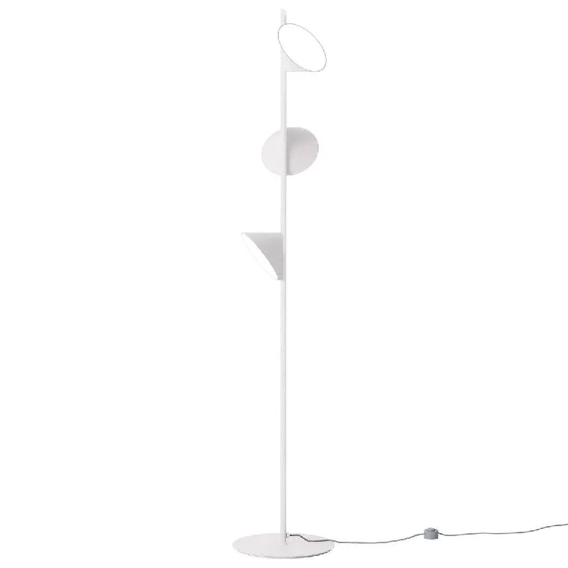 Victorian Style Floor Lamp for Traditional and Elegant InteriorsOrchid Floor Light