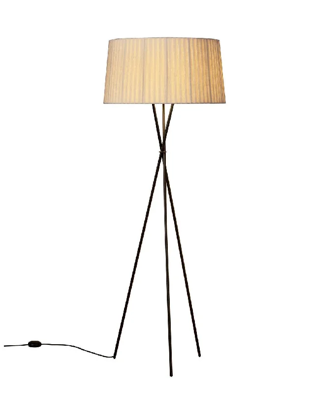Way Switch Floor Lamp for Multiple Light Intensity LevelsSanta & Cole Trípode Floor Lamp Way Switch Floor Lamp for Multiple Light Intensity LevelsSanta & Cole Trípode Floor Lamp