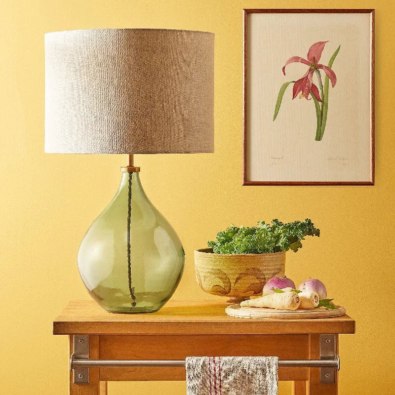 metal table lamps with a matte black finish for a sleek appearanceKardish table lamp in green glass